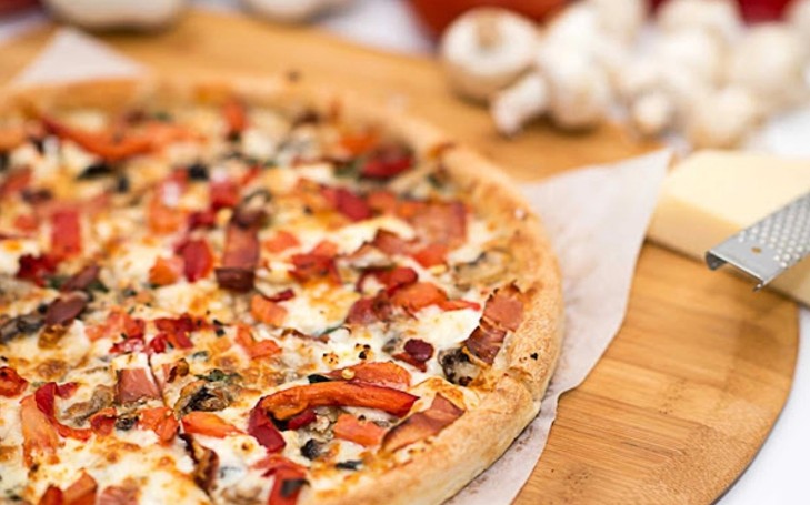 Soprano pizza n more